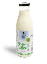 Glazen fles yoghurt